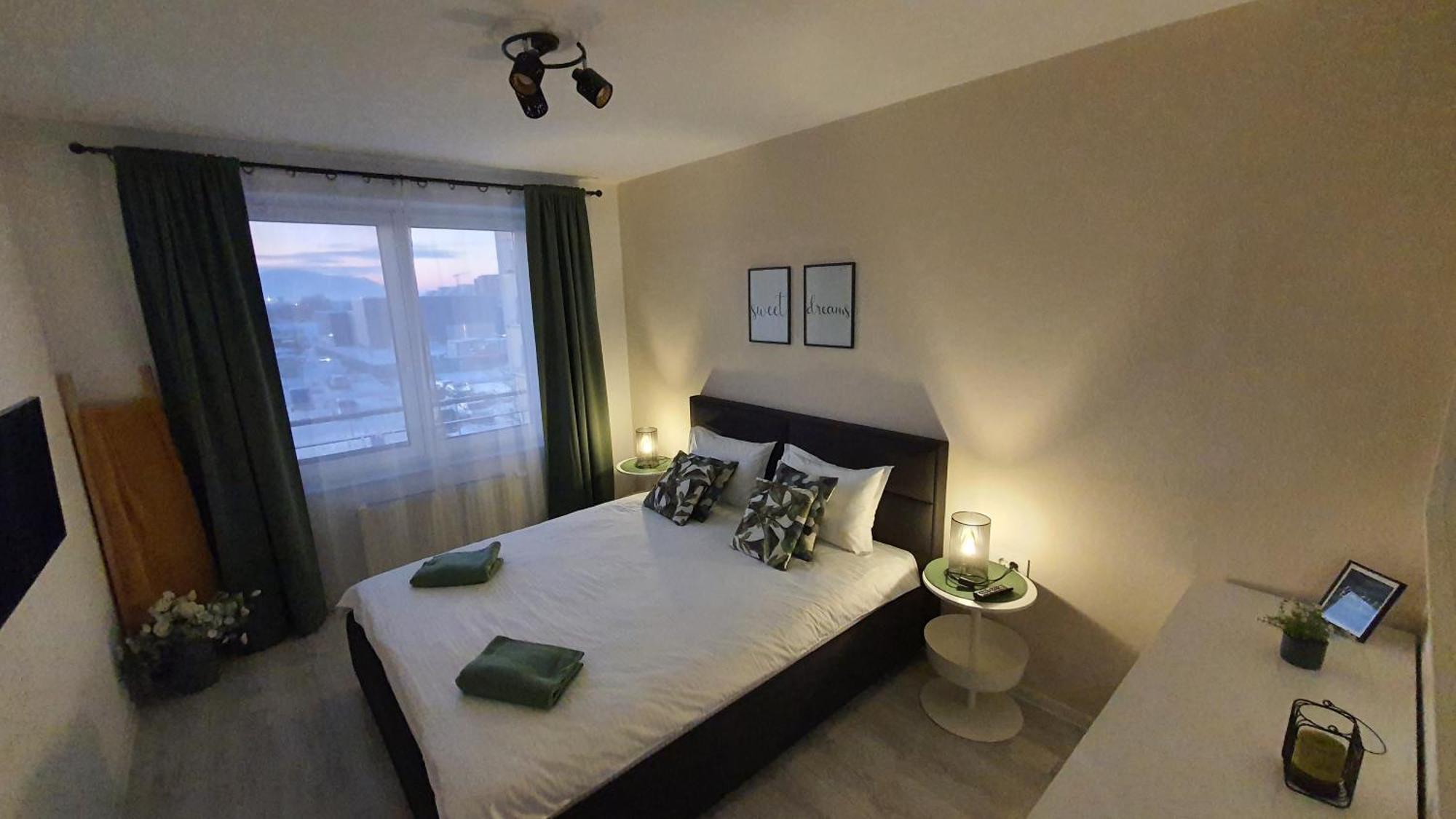 Green Apartment Coresi Braszów Zewnętrze zdjęcie